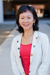 Picture of Linda Suk-Ling Murphy